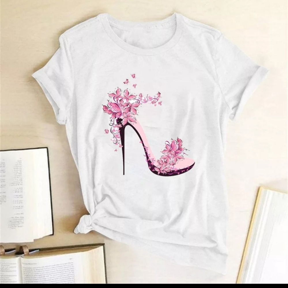 🎀🎀Super cute women's high heel floral tshirt🎀🎀